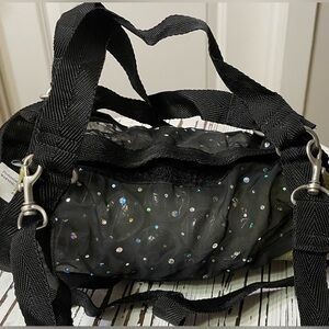 Black Sequin Puppy Purse and Harness.
Large